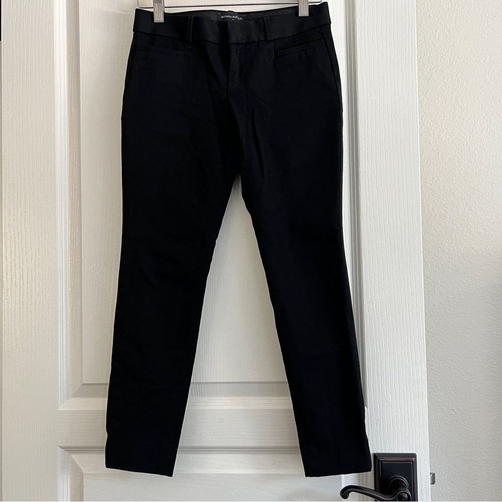 Banana Republic Sloan Ankle Length Pant in Black 00P